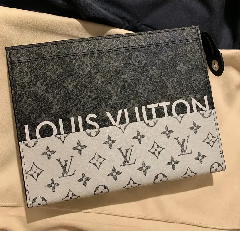 2018 Men Pochette Voyage MM-Monogram Other Canvas M63039 photo review