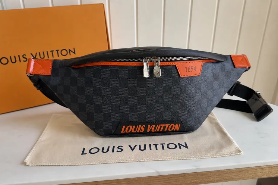 2019 Damier Cobalt Bumbag N44445 photo review