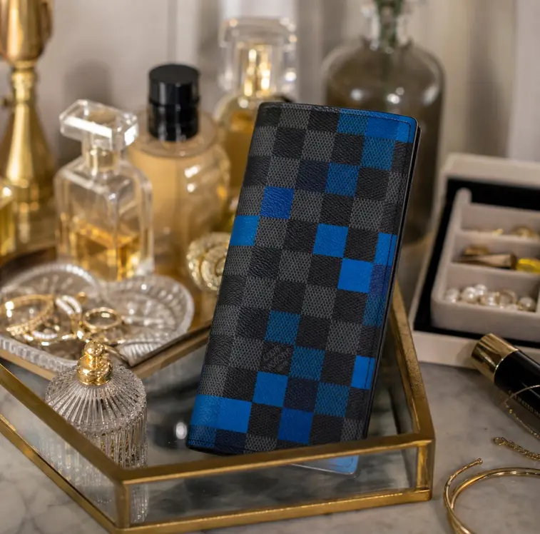 2019 Damier Graphite Canvas Brazza Wallet N60162 photo review