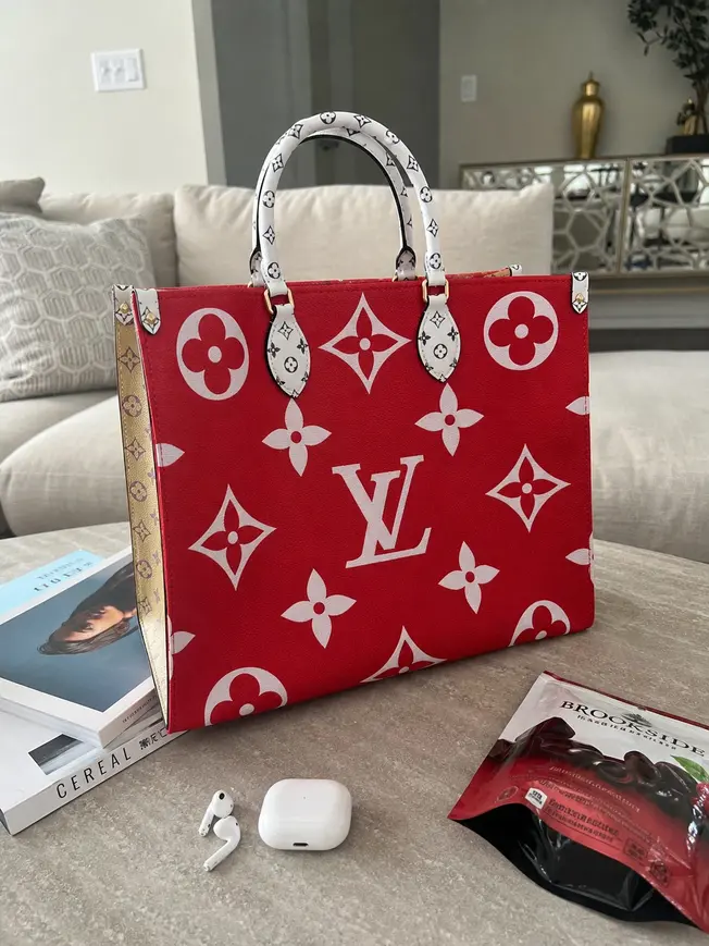 2019 Giant/Mini Monogram canvas Onthego Tote Bag-Rouge M44569 photo review
