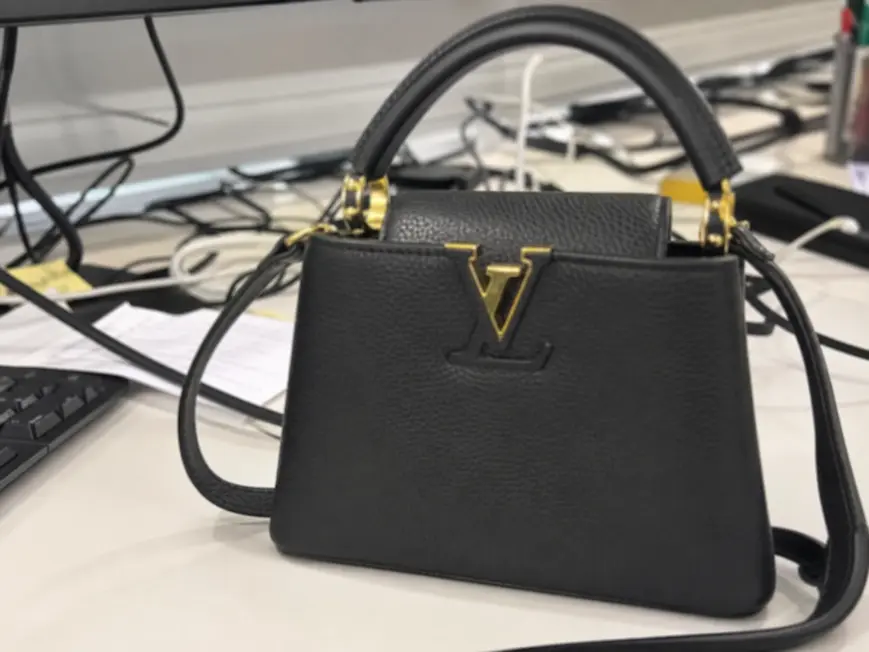 Capucines Mini Handbag M56071 photo review