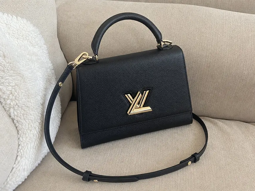 Twist One Handle Handbag M57090 photo review