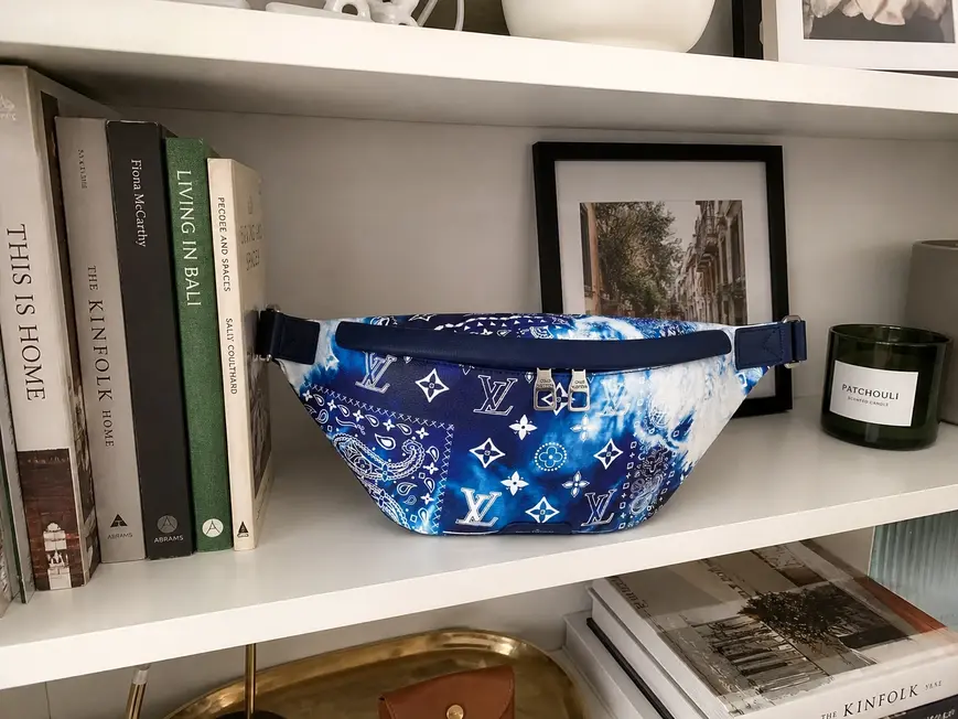 Monogram Bandanae Discovery Bumbag PM M20587 photo review