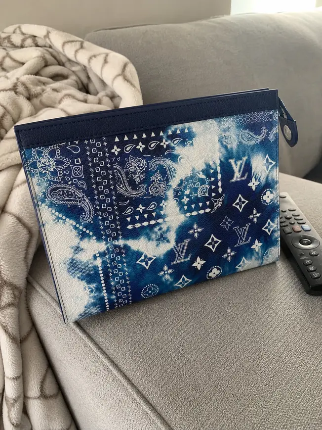 Monogram Bandanae Pochette Voyage M81442 photo review