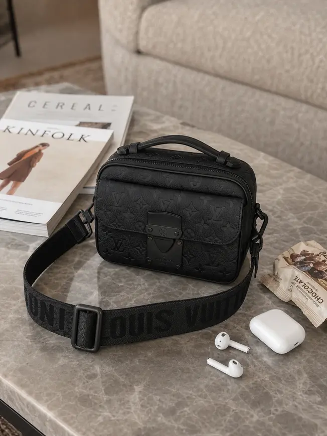 Monogram Macassar S Lock Messenger M58489 photo review