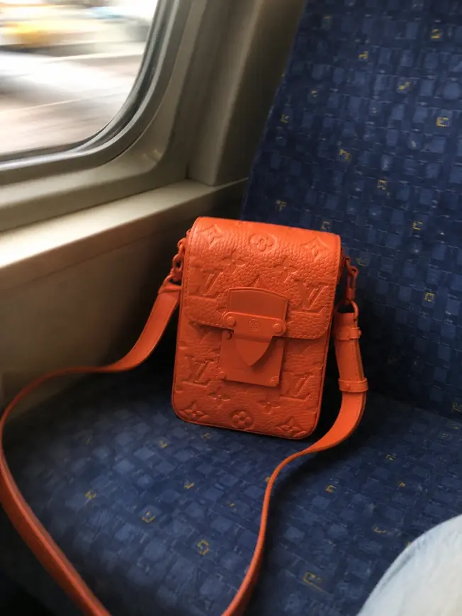 Taurillon Monogram S-Lock Vertical Wearable Wallet-Orange M81525-Orange photo review