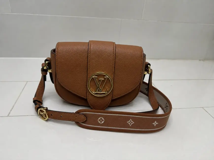 LV Circle LV Pont 9 Soft PM Handbag M58729 photo review