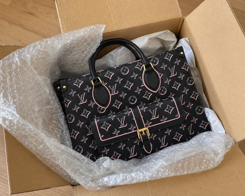 Monogram Coated OnTheGo MM Tote Bag M46154 photo review