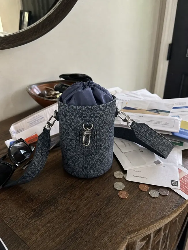 Monogram Virgil Ablohs Climbing Chalk Pouch-Dark M81572-Dark photo review