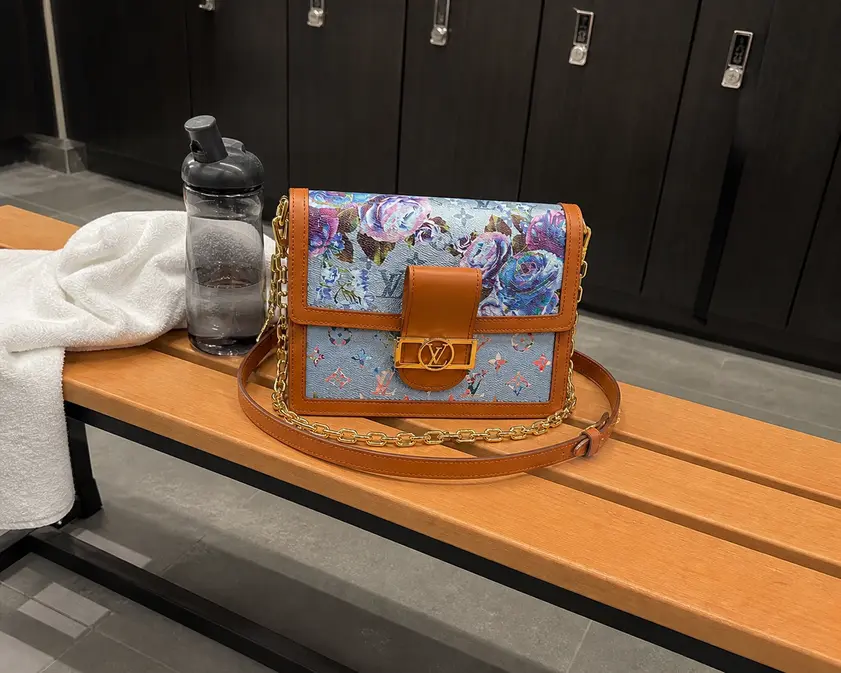Nicolas Ghesquieres Buttercup Dauphine MM bag M21266 photo review
