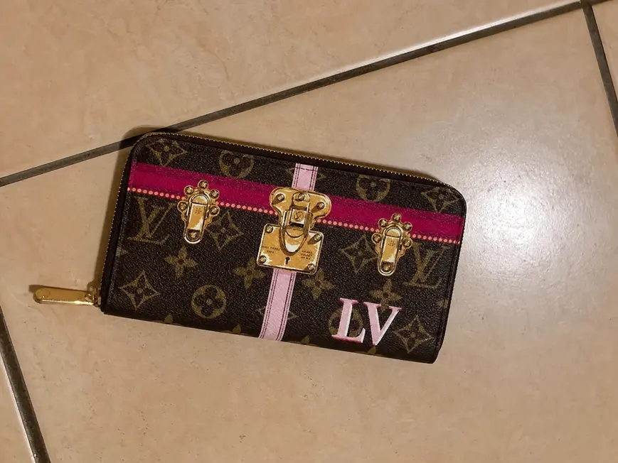 2018 Premium Summer Monogram Zipper Wallet N62616 photo review