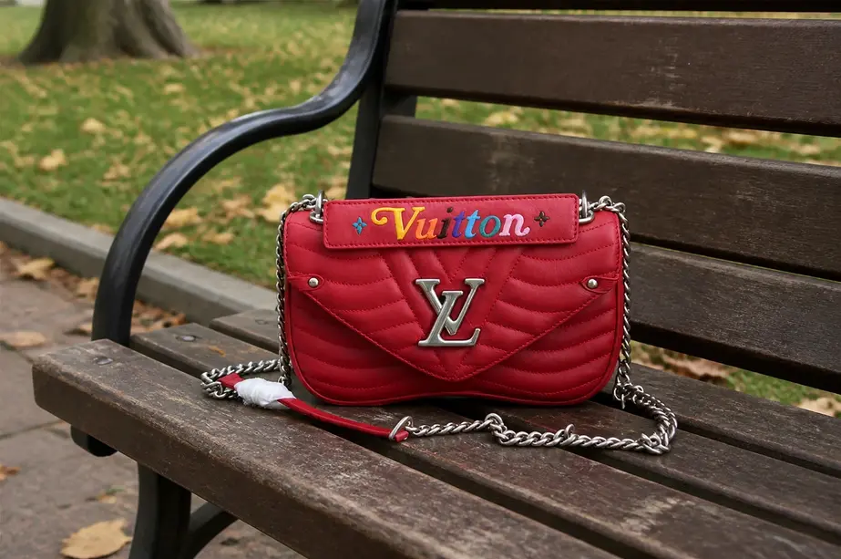 2018 Premium New Wave Chain Bag MM-Scarlet-red Ecarlate M51943 photo review