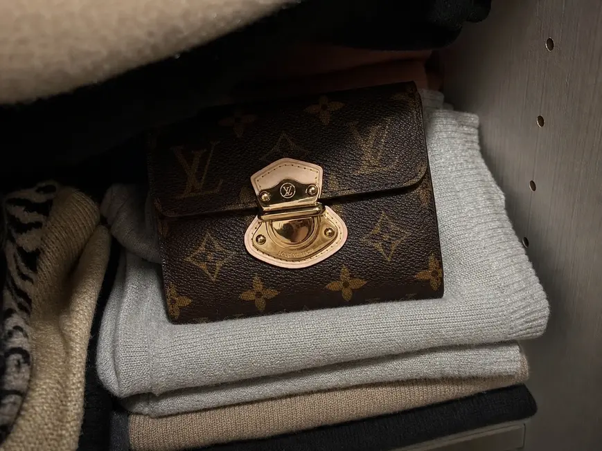 Monogram Canvas Joey Wallet M60211 lv-M60211 photo review