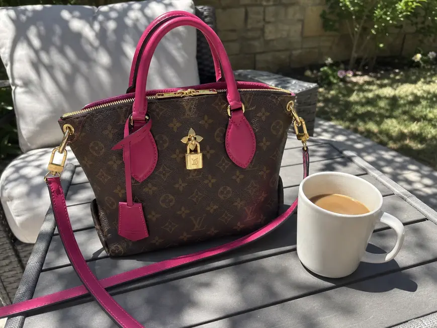 2019 Monogram Canvas Flower Zipped Tote PM M44350 photo review