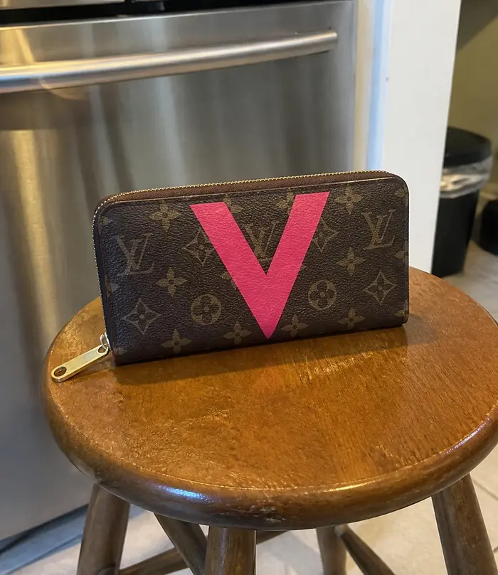 Monogram Canvas Zipper Wallet M60936 photo review