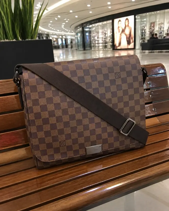 Damier Ebene District MM Bag N41212 photo review