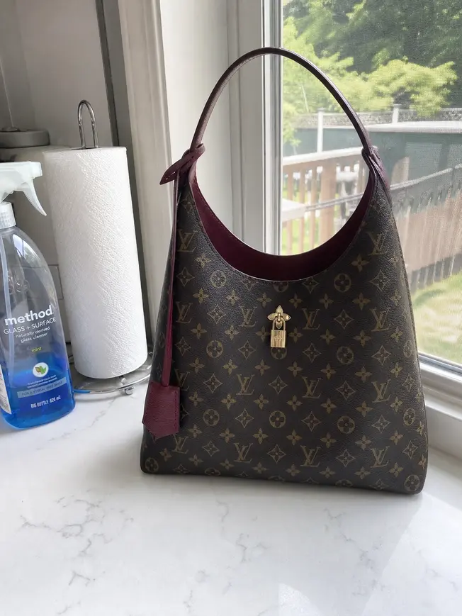 2018 Premium Flower Monogram Hobo handbag-WineRed M43547 photo review