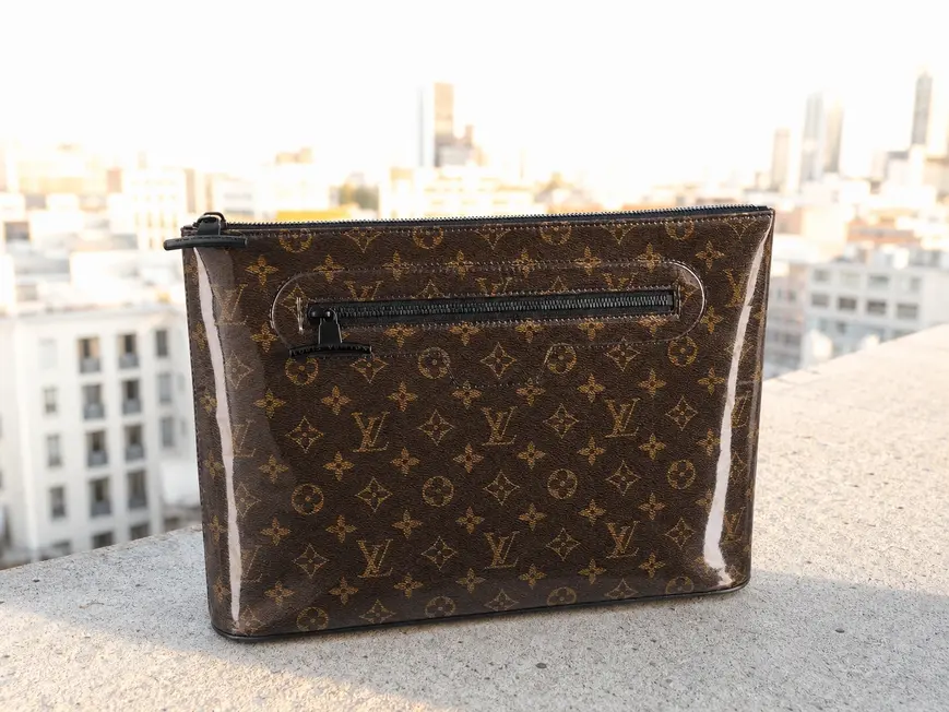 Fall-Winter 2018 Pochette Cosmos-Monogram Glaze M63271 photo review