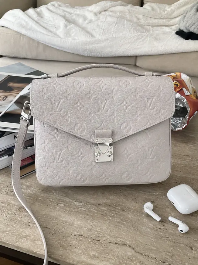 Pochette Metis Brume Gray M13481 photo review