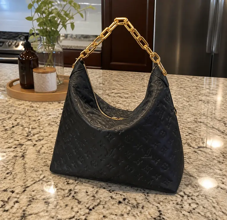 Coussin Hobo MM M12068 photo review