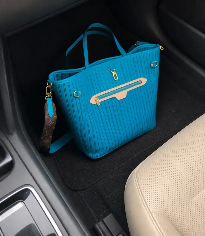 Neverfull Bandouliere Inside Out MM M13753 photo review