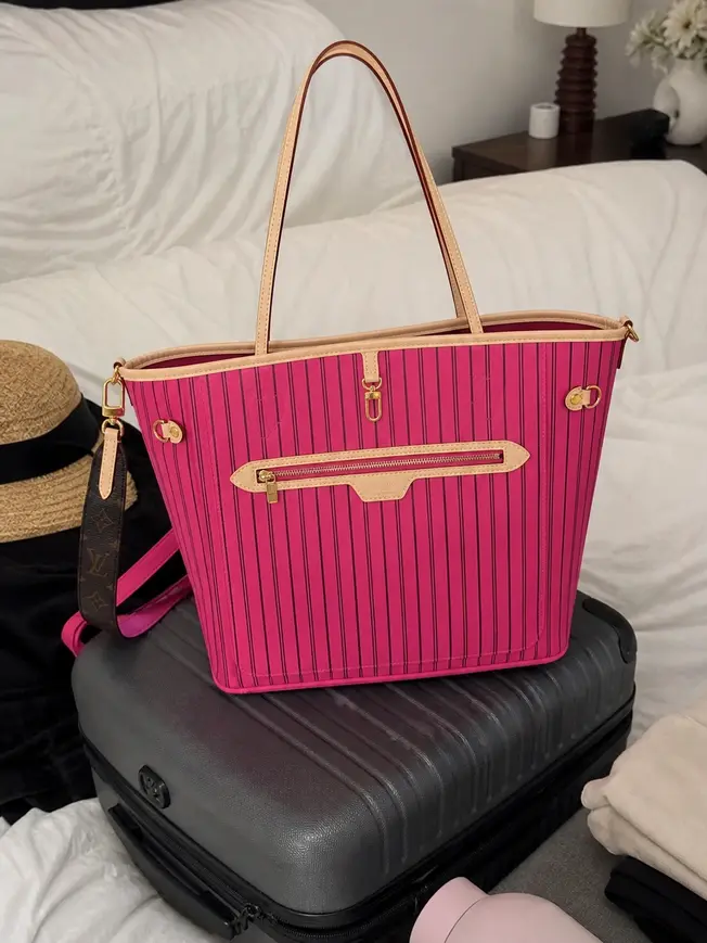 Neverfull Bandouliere Inside Out MM M12257 photo review