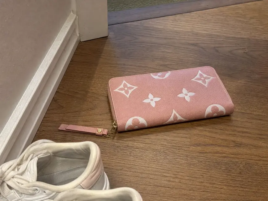 Monogram Empreinte Zippy Wallet M81645 photo review