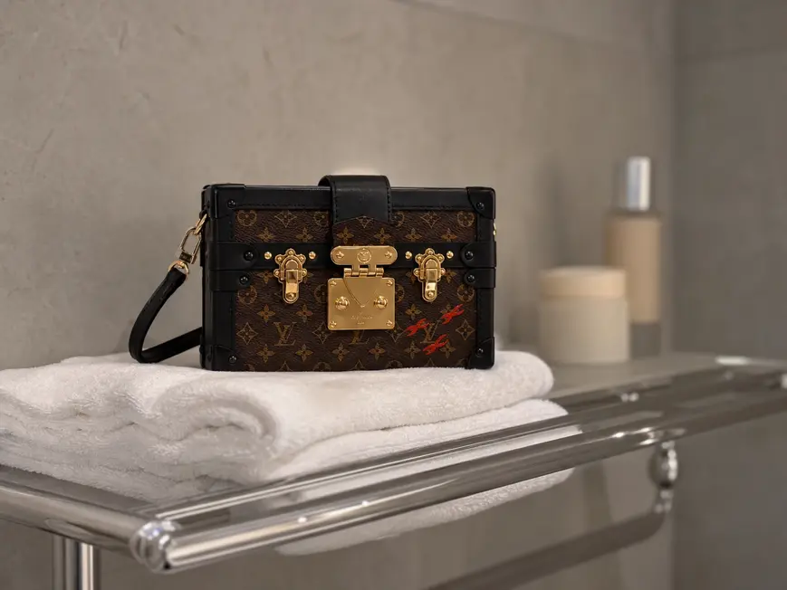 Epi Petite Malle Handbag M45943 photo review