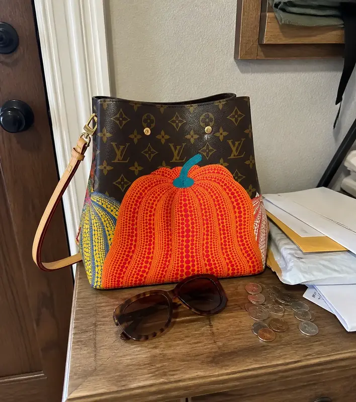 LV x YK Neonoe MM M46473 photo review