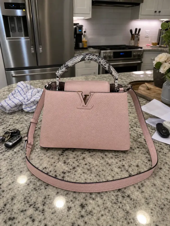 Capucines MM Handbag M92041 photo review