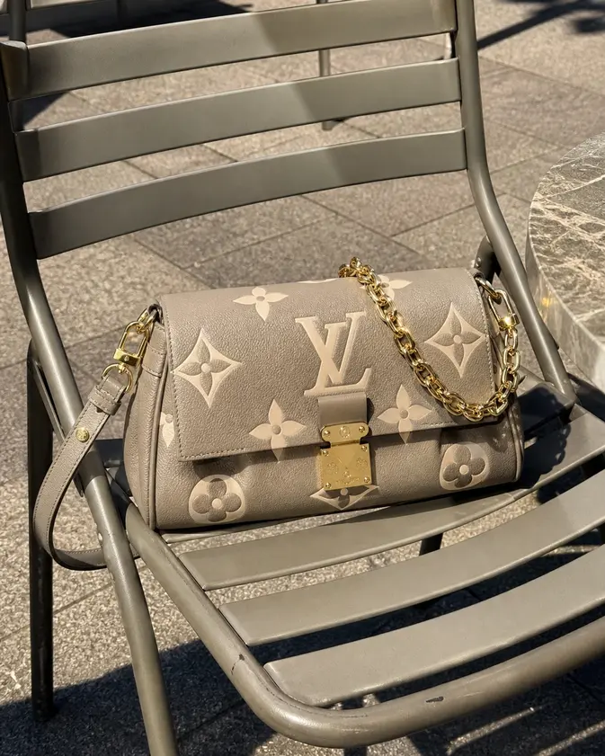 Monogram Favorite Bag M45836 photo review
