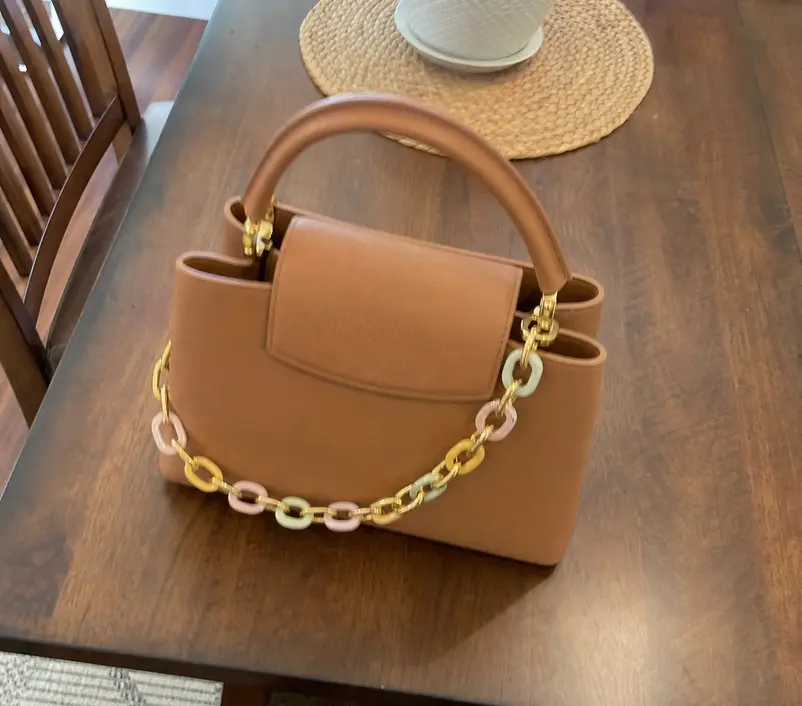 Capucines MM Bag M21652 photo review