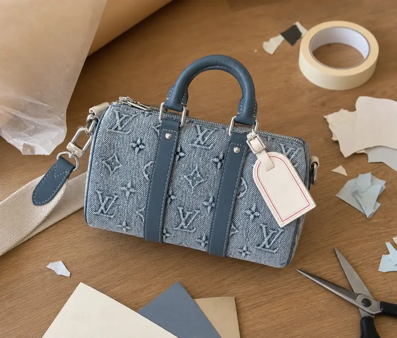 Washed Denim Keepall Bandouliere 25 Handbag M22762 photo review