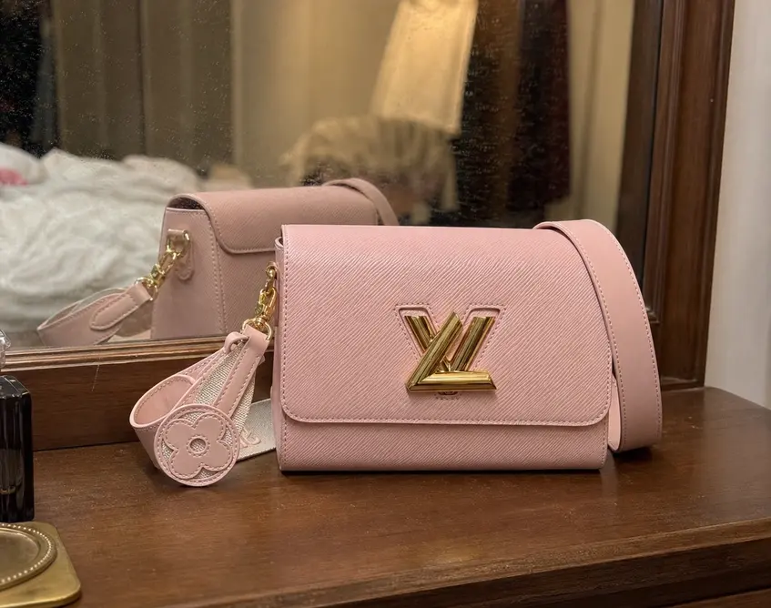 Twist EPI Traveler handbag PM-Pink M24758-pink photo review
