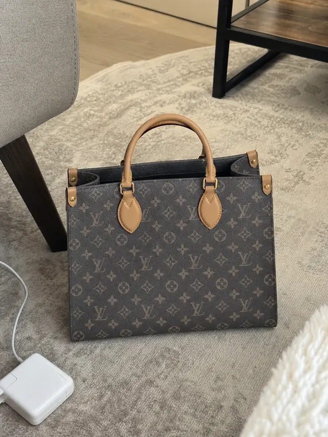 Monogram OnTheGo PM Tote Bag M12415 photo review