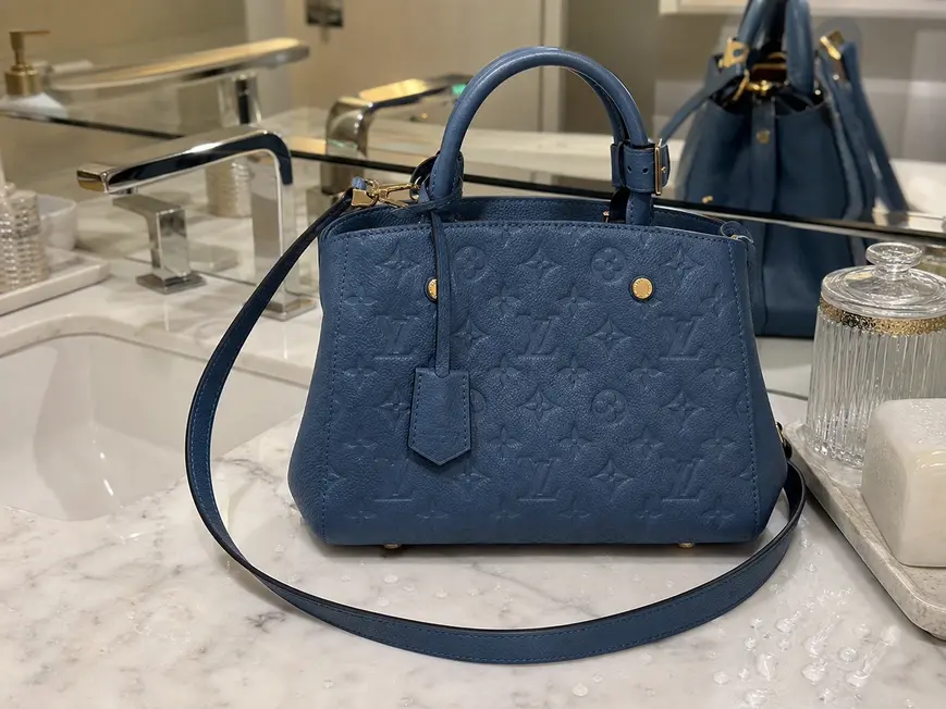 2019 Montaigne BB-Bleu Jean M44314 photo review