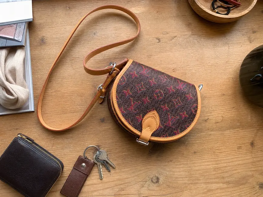 2019 Monogram LV Pop Tambourin-Red M55460 photo review