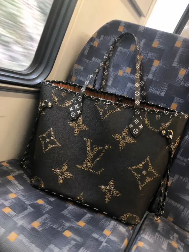 2019 Monogram Neverfull MM-Black M44676 photo review