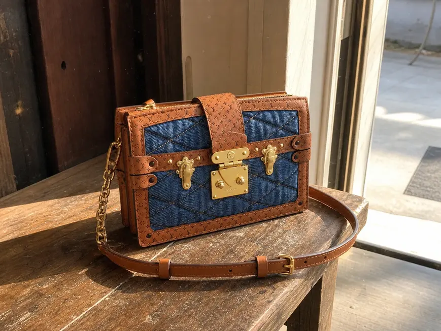 2019 Malletage Trunk Clutch M55047 photo review