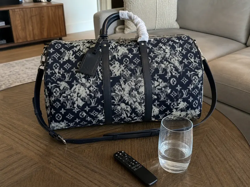 M45385 LV CRAFTY POCHETTE MeTIS-Black M45385 photo review