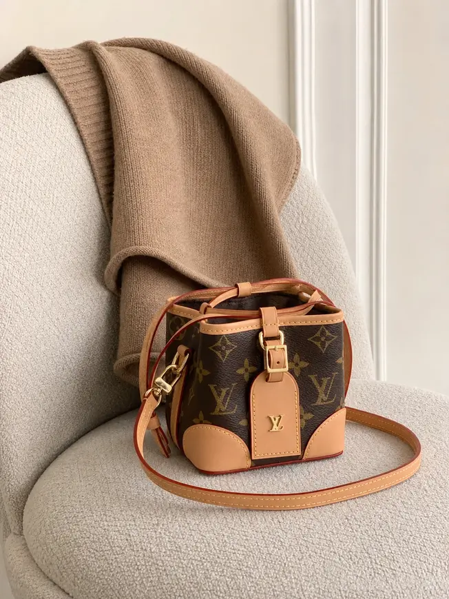Monogram NOe PURSE M57099 photo review