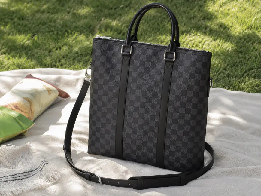 Damier Graphite Anton Tote N40000 photo review