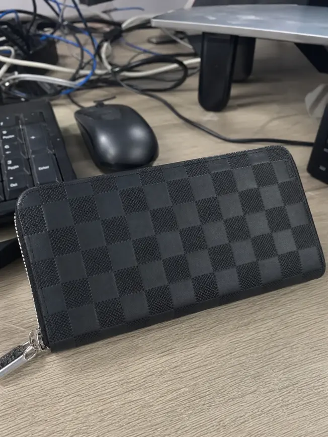 Damier Infini Zippy Wallet N63548 photo review