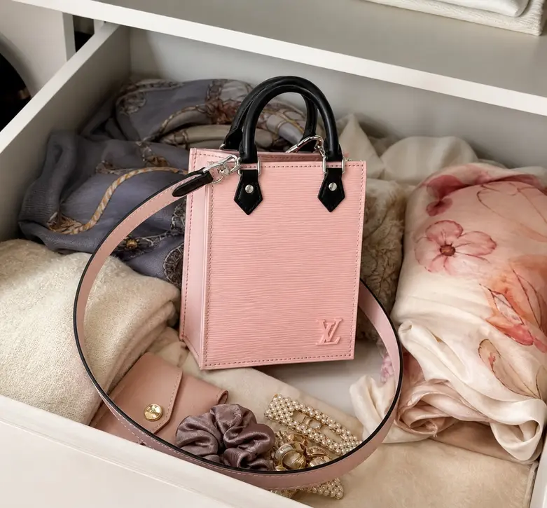 Epi Petit Sac Plat Bag M69575 photo review