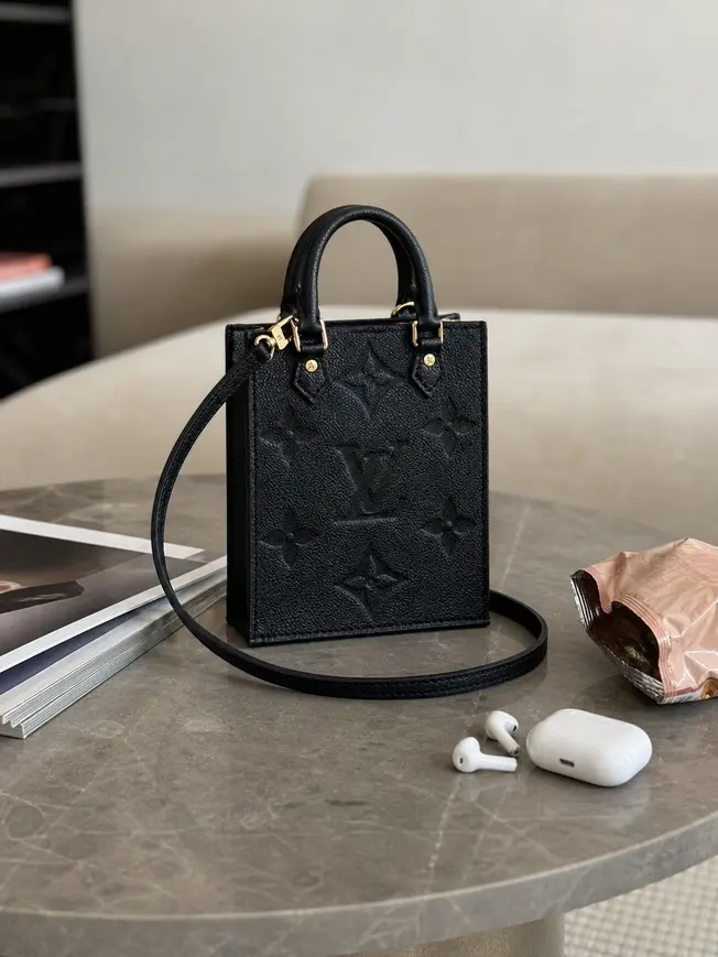 Monogram Empreinte Petit Sac Plat Bag M80478 photo review