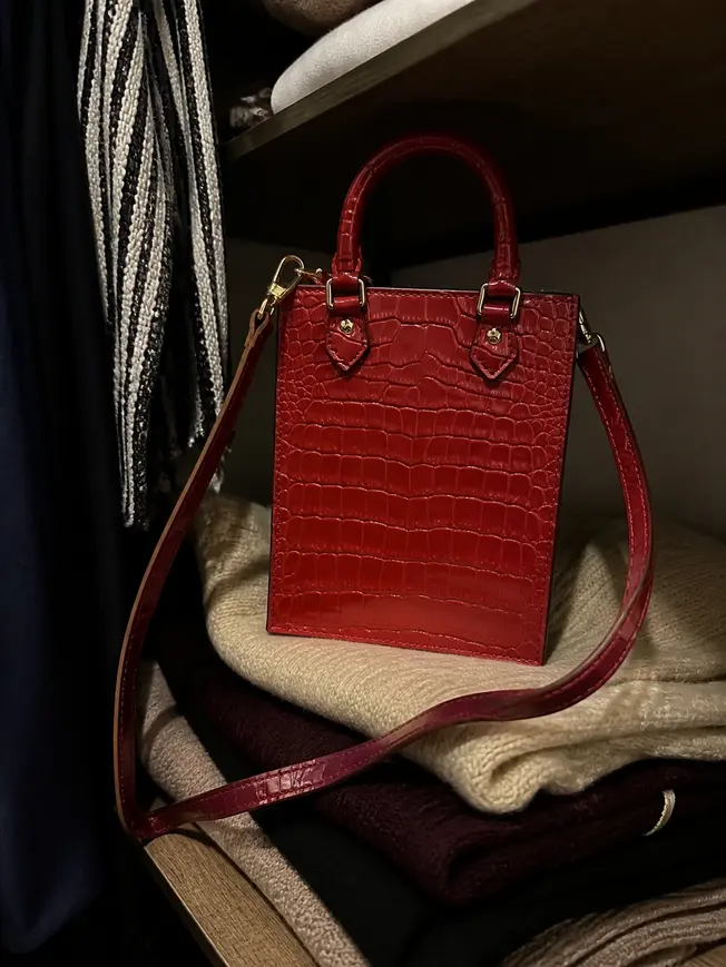 Brilliant Alligator leather Petit Sac Plat Bag-Red N99487-Red photo review