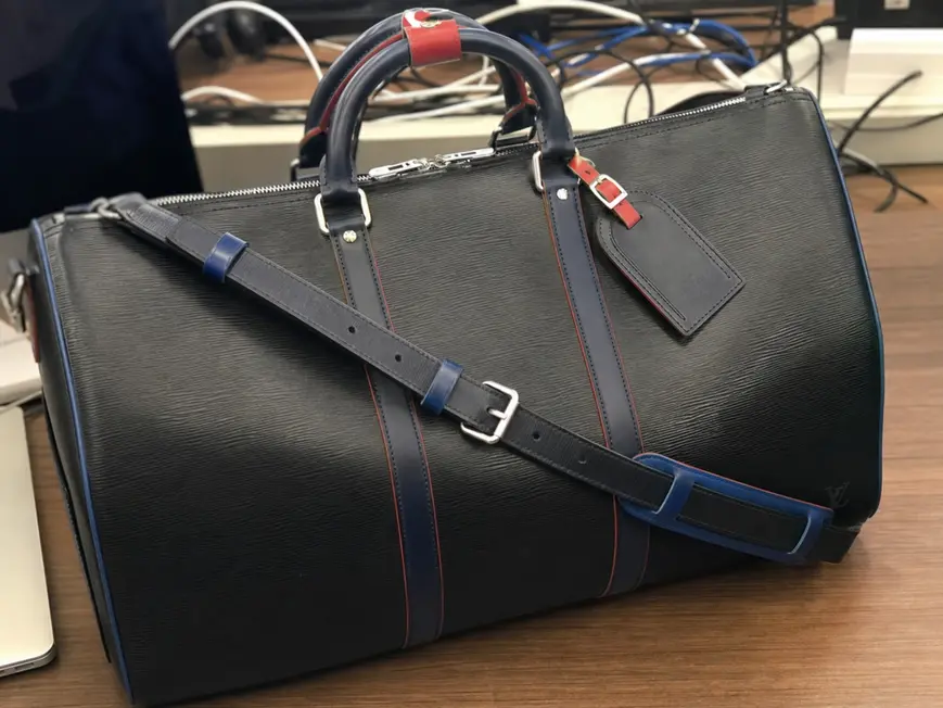 2018 Keepall Bandouliere 50-Blue Epi M51462 photo review
