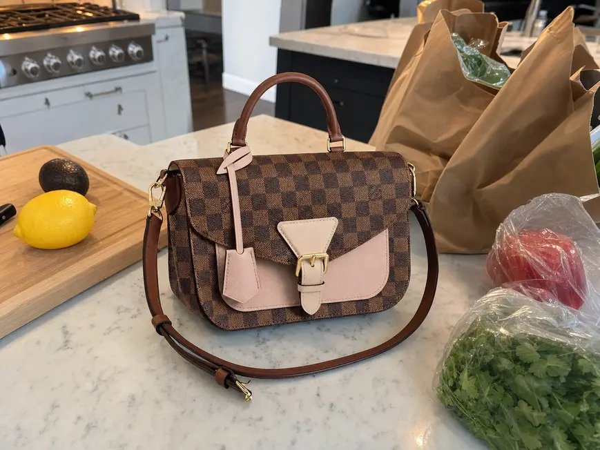 2019 Damier Ebene Trendy Crossbody-Venus N40147 photo review