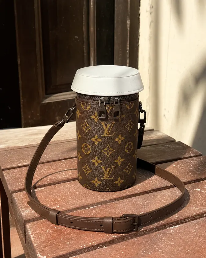 Monogram Everyday LV Coffee Cup Pouch M80812 photo review
