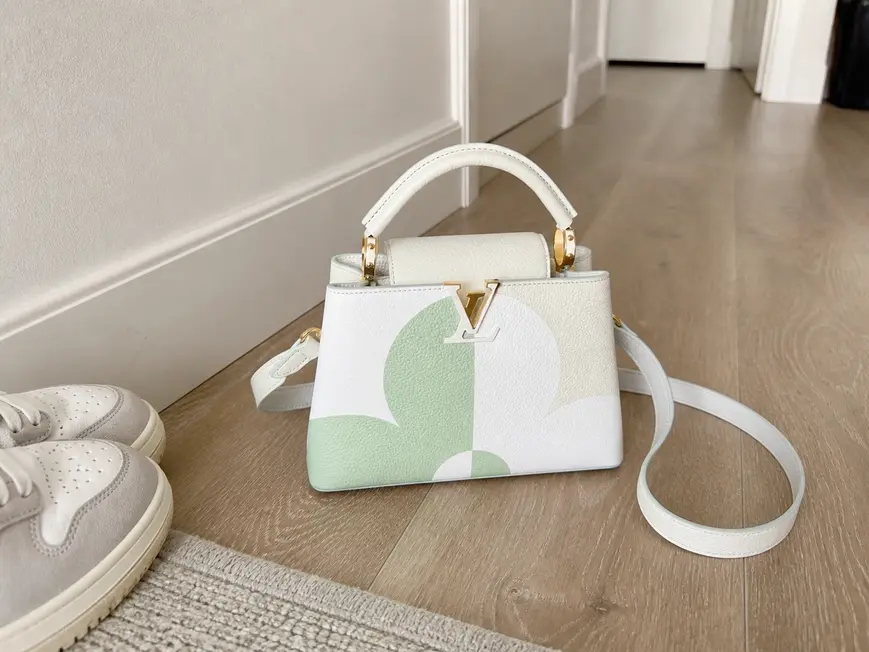 Monogram Flower Capucines BB Handbag M59711 photo review